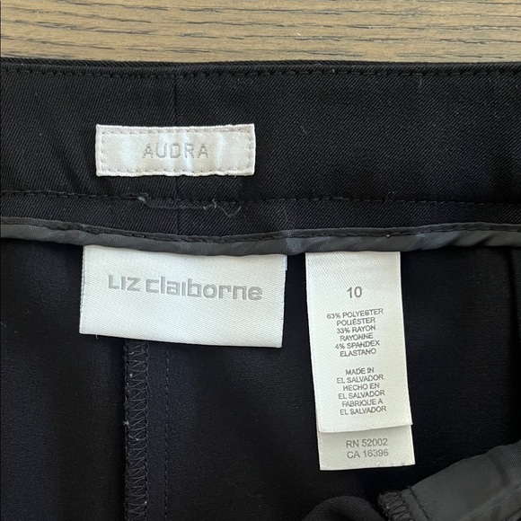 Liz Claiborne Women's Black Straight Leg Pants - Picture 2 of 8